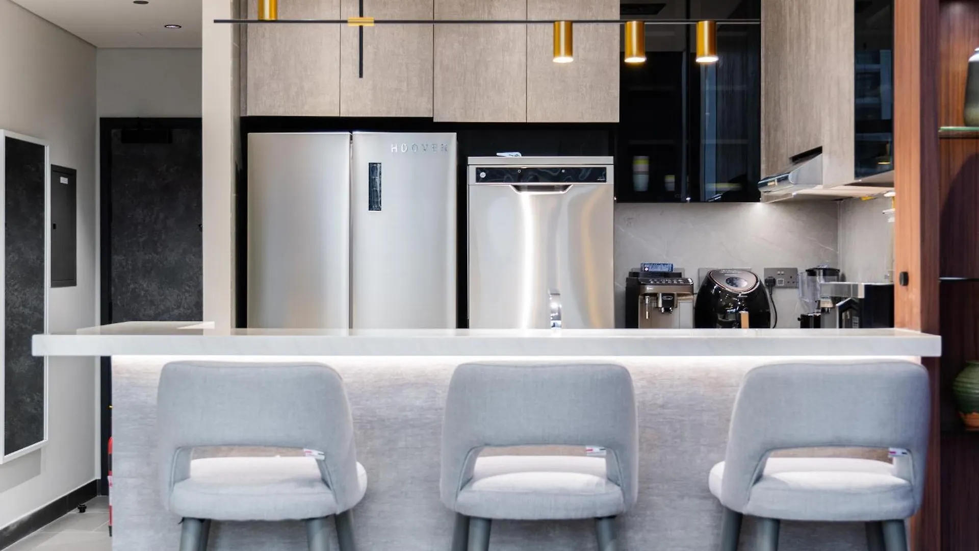 Lake View 1Br In Jlt - Walk To Metro & Free Baby Gear ドバイ アパート